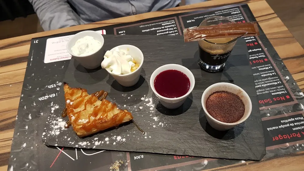 Café Gourmand